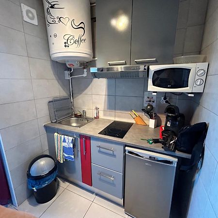 Charmant Studio 20 M De La Plage Canet-en-Roussillon Exterior photo