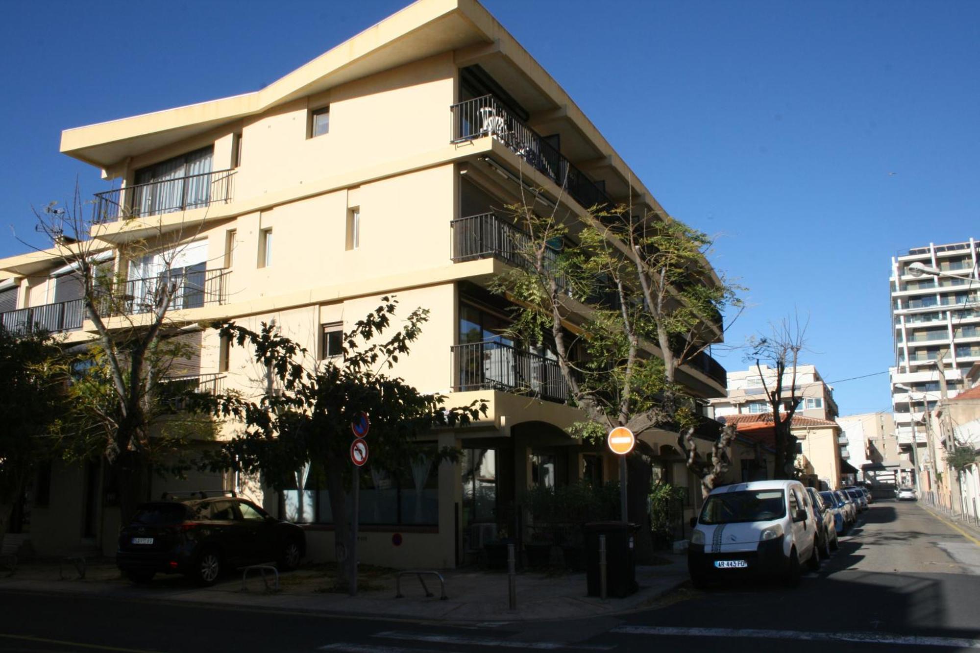 Charmant Studio 20 M De La Plage Canet-en-Roussillon Exterior photo